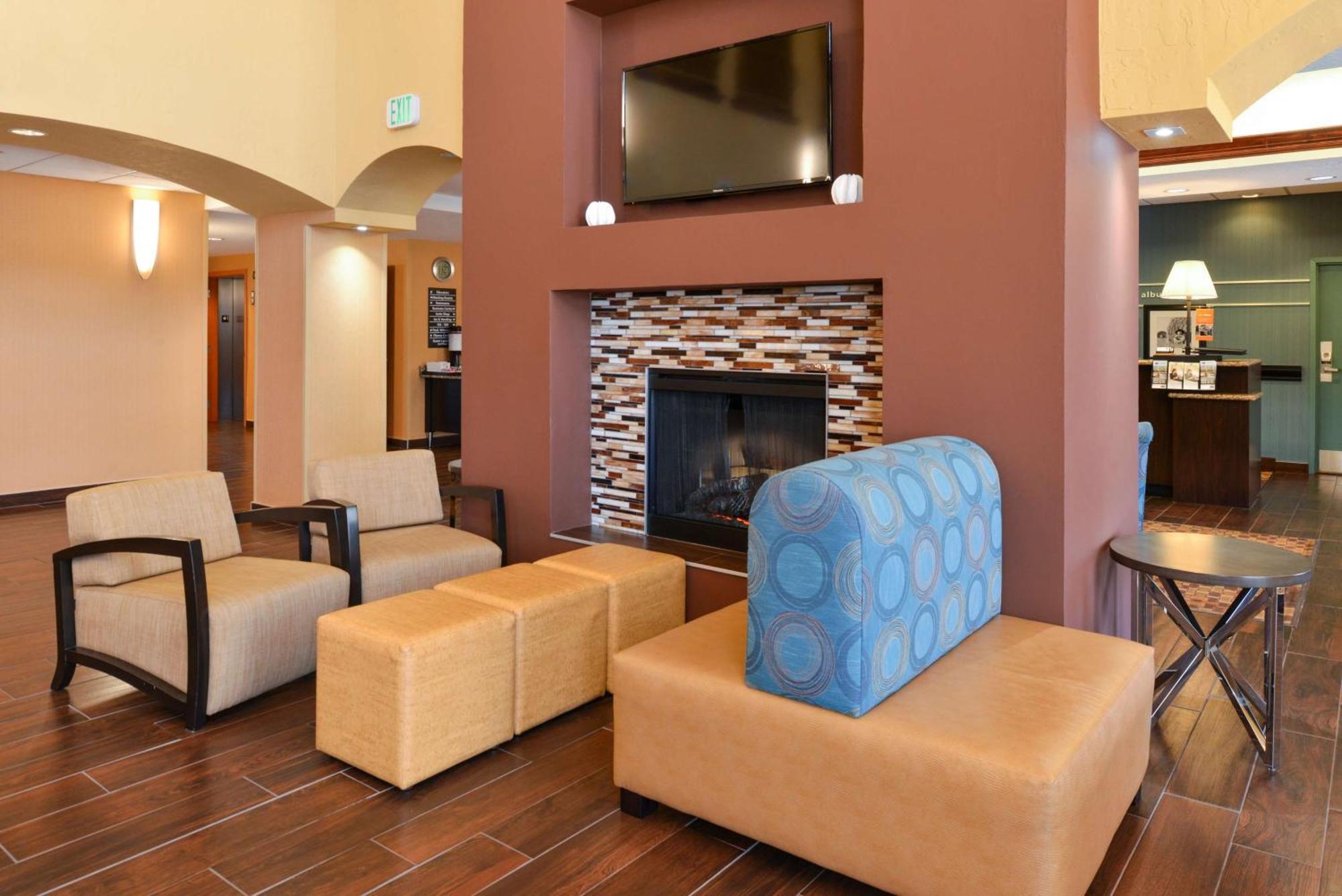 Hampton Inn & Suites Albuquerque-Coors Road Exterior foto