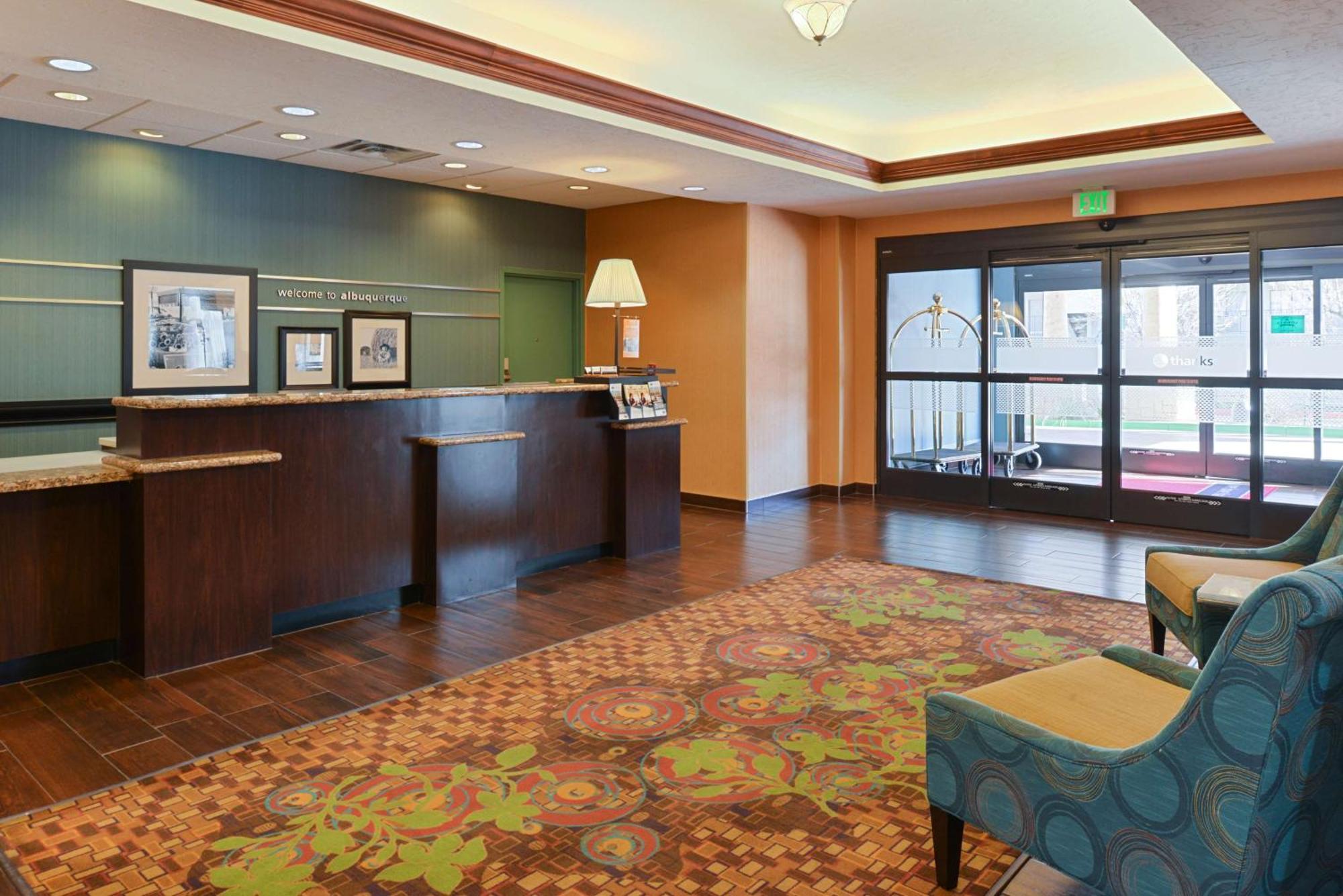 Hampton Inn & Suites Albuquerque-Coors Road Exterior foto